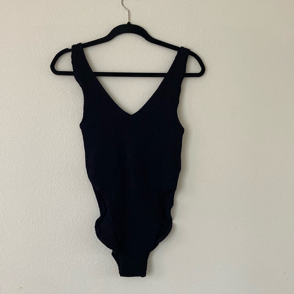 Youswim | NWT Eva One Piece Black, Stretch 2
